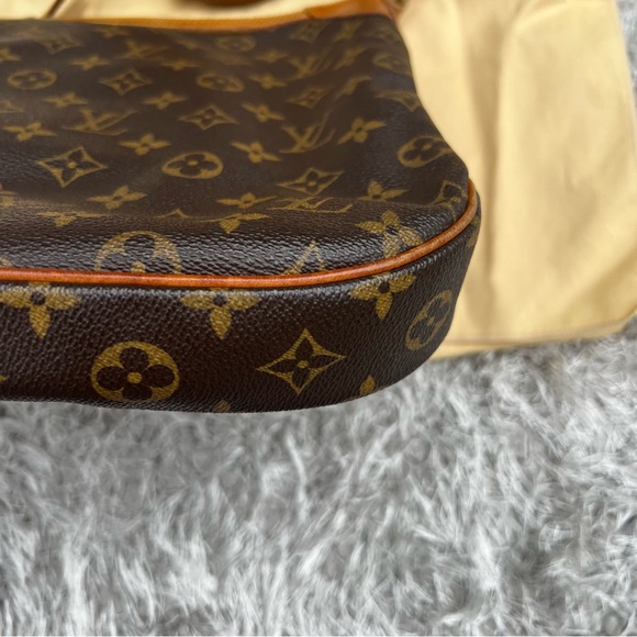 LOUIS VUITTON MONOGRAM ODEON PM SHOULDER BAG CROSSBODY BAG. - Picture 12 of 16